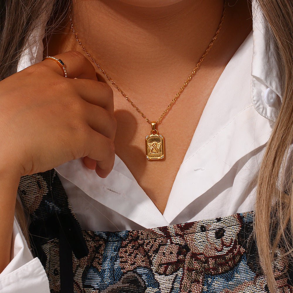 Cleo Gold Necklace