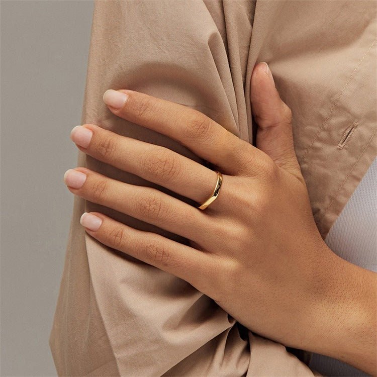 Sasha Geometric Gold Ring