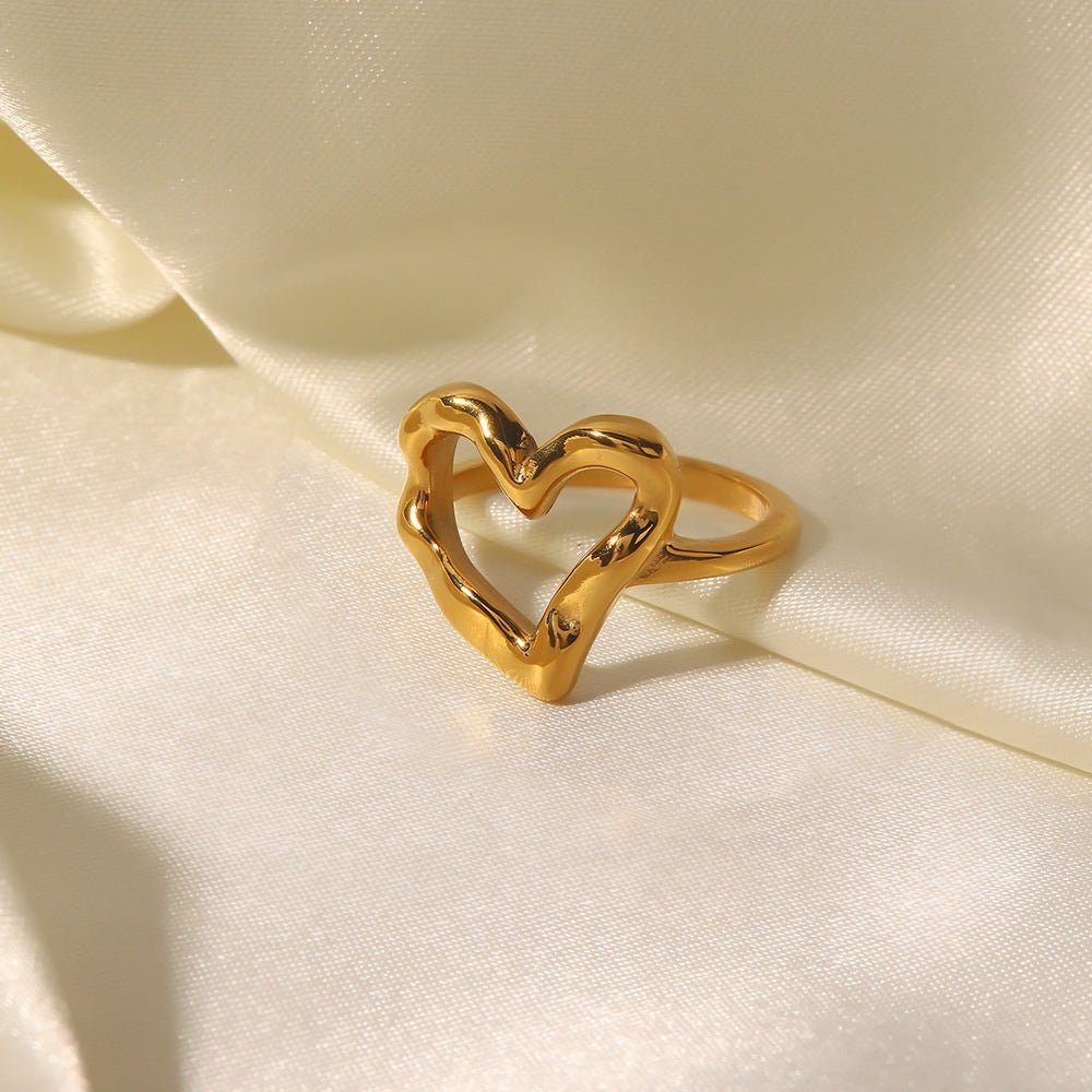 Verity Heart Ring